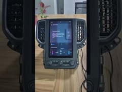 道路のあらゆる瞬間を フォードカーカメラで捉え